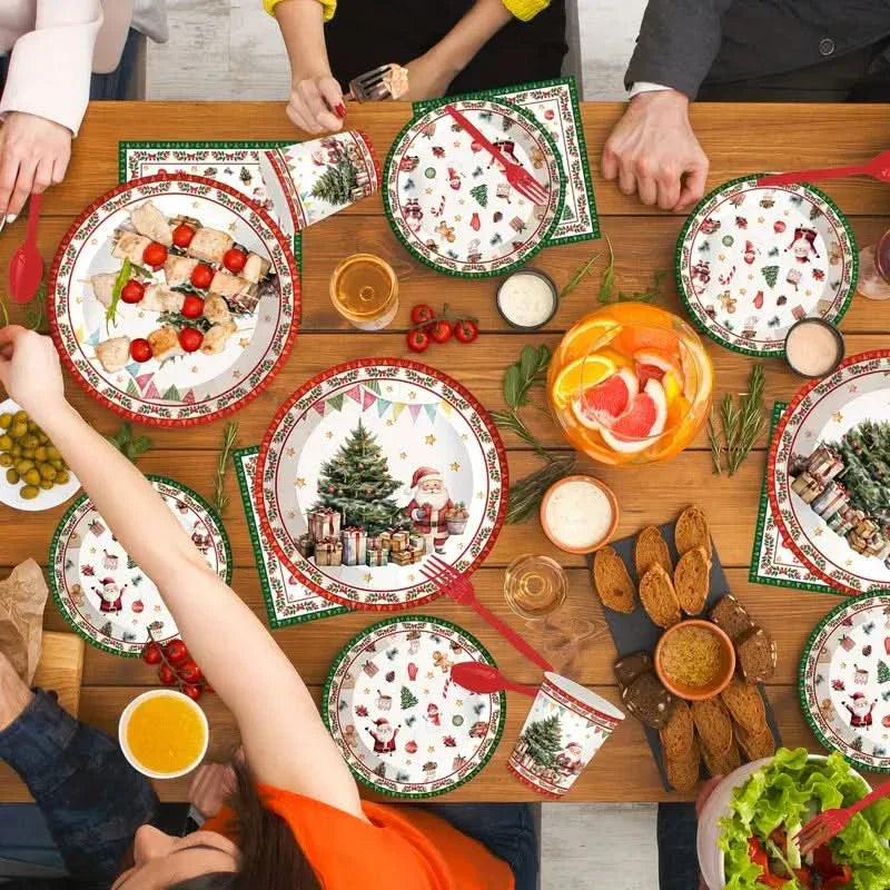 Conjunto de Utensílios para Festa de Natal - 140 Peças de Pratos, Copos e Talheres Descartáveis