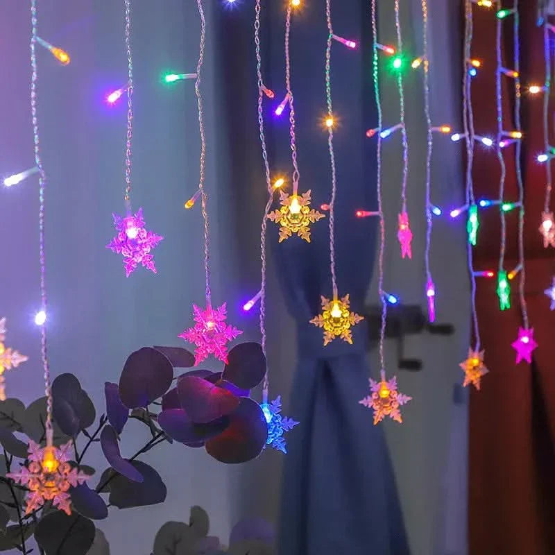 Decoração Natalina: Cortina de Luzes LED em Formato de Floco de Neve