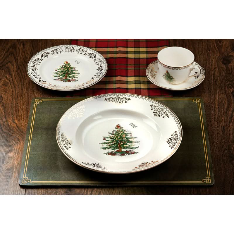 Conjunto de 4 Peças com Estampa de Árvore de Natal e Detalhes Dourados - Serviço Individual