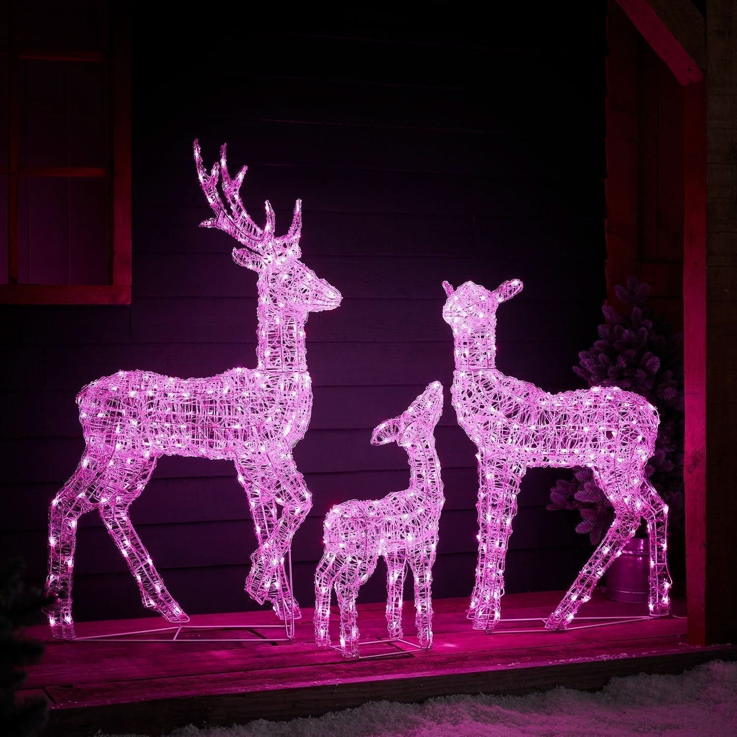 Conjunto de Renas Iluminadas com LED RGB Inteligente e Controle Wi-Fi