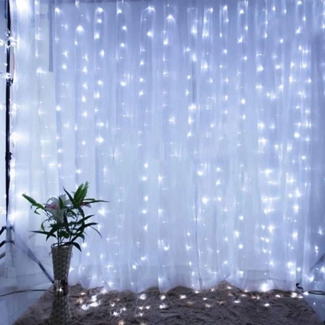 Fita de Luzes LED Natalina com 300 Lâmpadas e 8 Modos de Iluminação