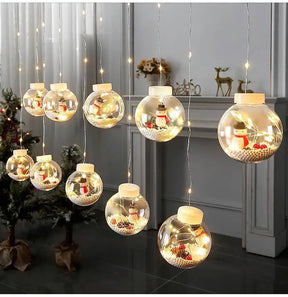 Decoração Natalina com Cortina de Luzes LED em Formato de Globos
