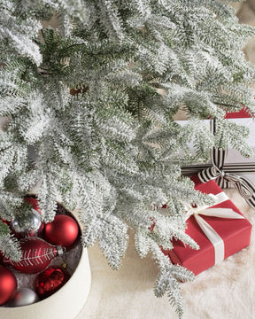Árvore de Natal Nevada com Galhos Neve, Base Metálica e Micro LEDs Integrados