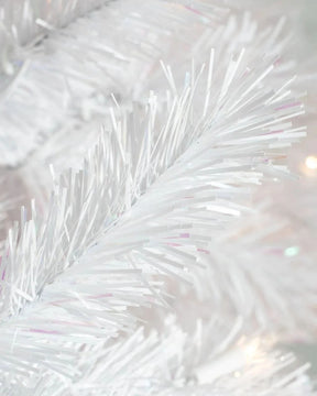 Árvore de Natal Branca Classic com Galhos Flexíveis, Base Metálica e Micro LEDs Integrados