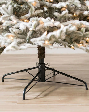 Árvore de Natal Nevada Frosted Fraser com Galhos Flexíveis, Base Metálica e Micro LEDs Integrados