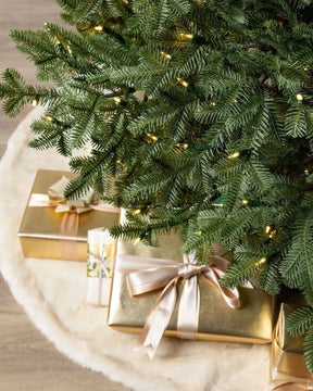 Árvore de Natal Premium Verde com Galhos Flexíveis, Base Metálica e Micro LEDs Integrados