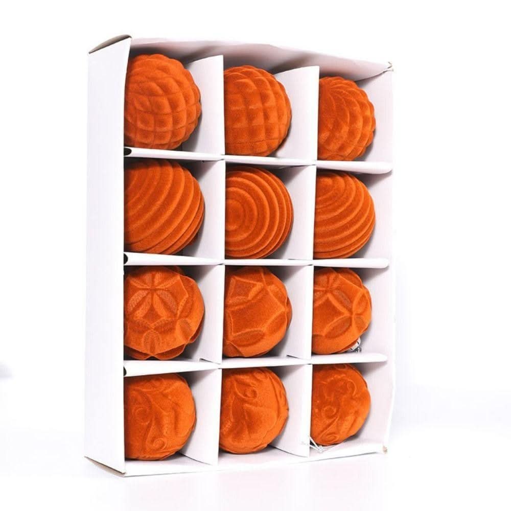 Conjunto de 12 Bolas de Natal de 6 cm em Plástico com Acabamento em Veludo